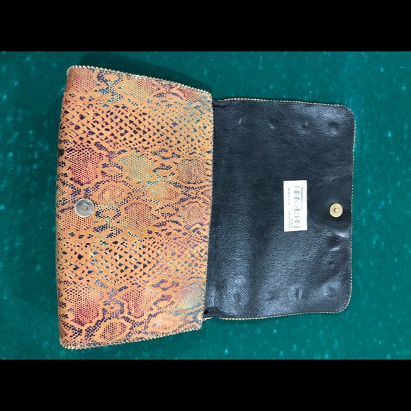 Vintage Nina Arjani Leatherock 1992 Flip Purse - Picture 5 of 8